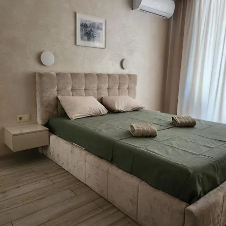 мери Apartment *