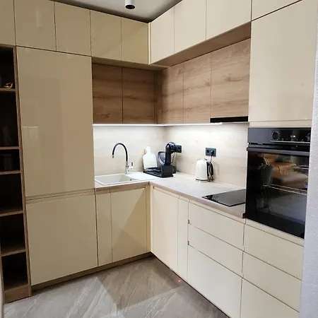 мери Apartment Varna
