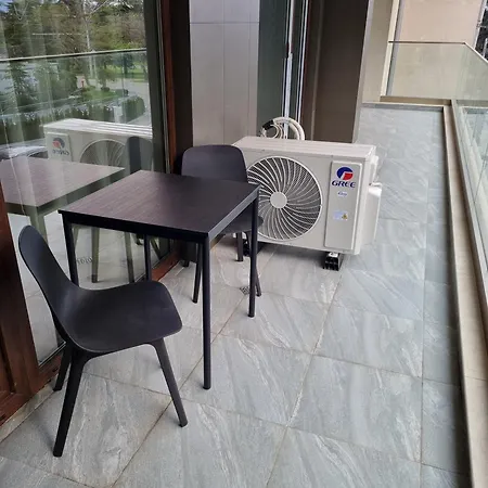 мери Apartment *