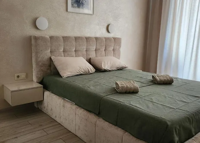 мери Apartman *